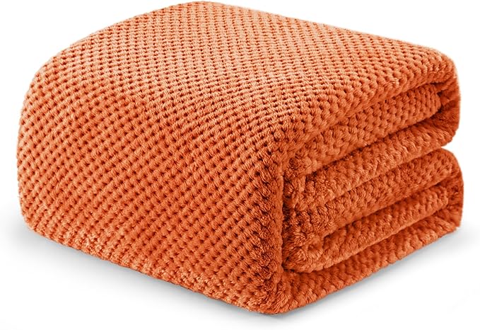 Exclusivo Mezcla Fleece Bed Blanket Twin Size, Super Soft and Warm Blankets by ExclusivoMezcla