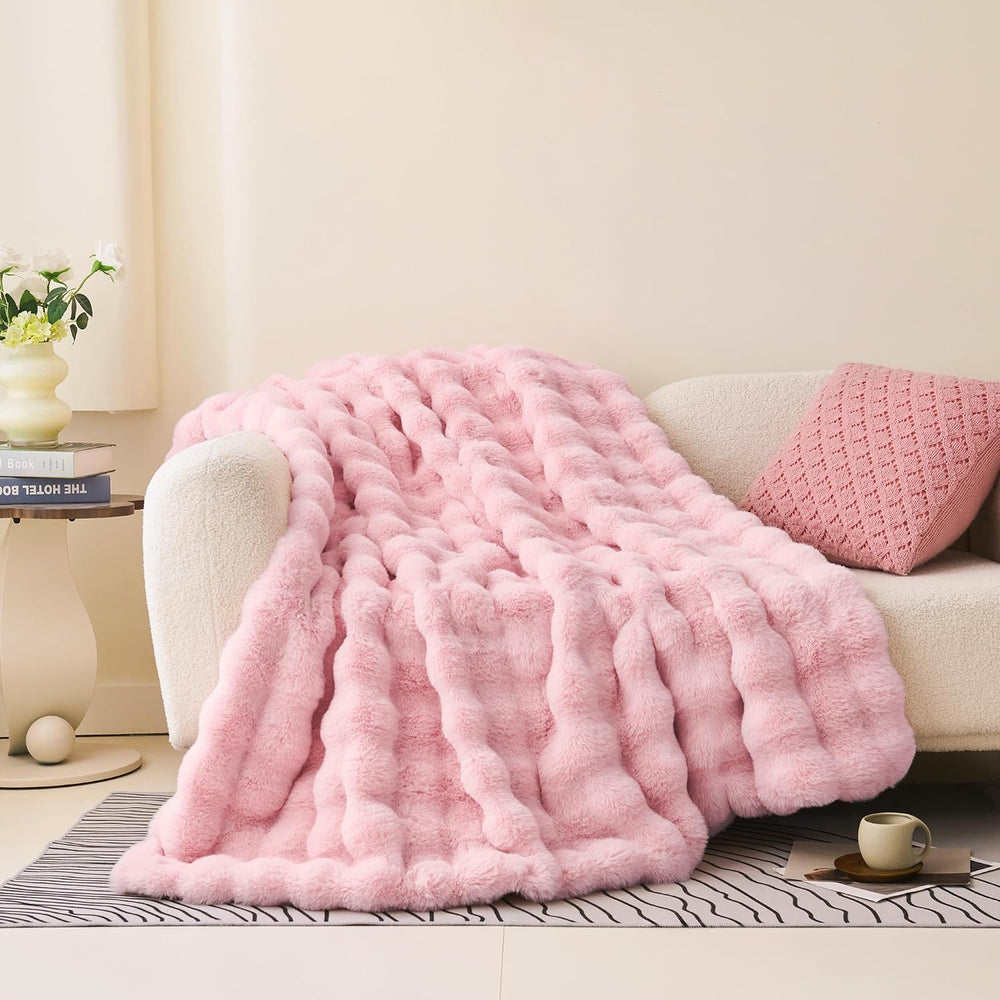 Comelady Faux Rabbit Fur Throw Blanket for Couch, Soft Plush Bubble Blanket