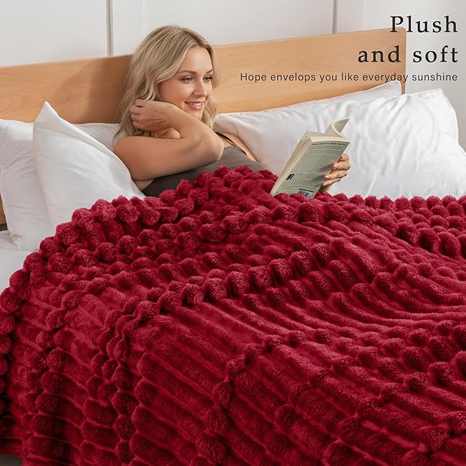 Exclusivo Mezcla Twin Size Flannel Fleece Blanket, Super Soft Striped Jacquard - Image 2