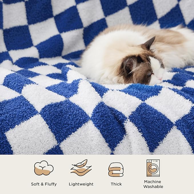 Bedsure GentleSoft Checkered Throw Blanket - Image 4