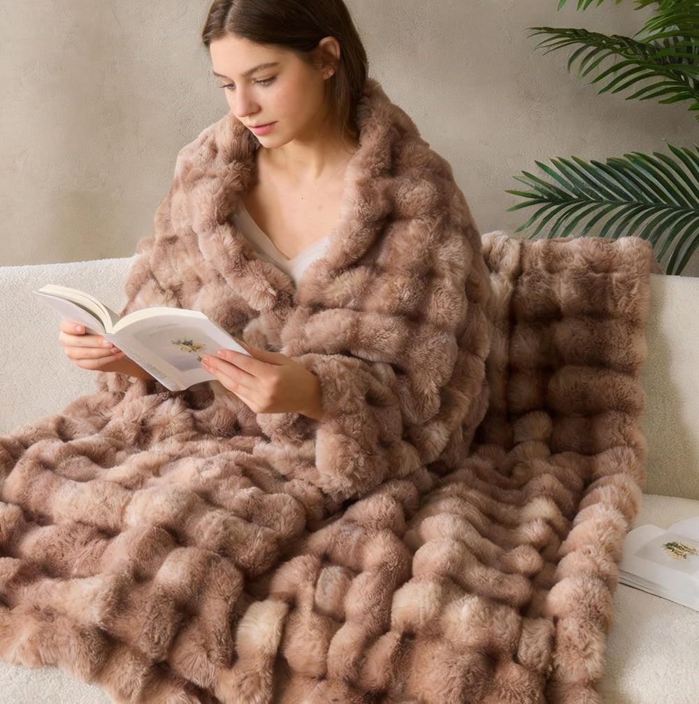 DOWNCOOL Faux Fur Throw Blanket, Plush Bubble Blanket 50"x60" Tie-d...
