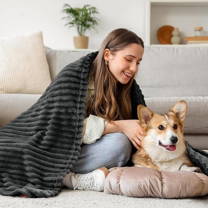 BEDELITE Fleece Blanket Twin Size – 3D Ribbed Jacquard Soft and Warm Decorative - Image 7