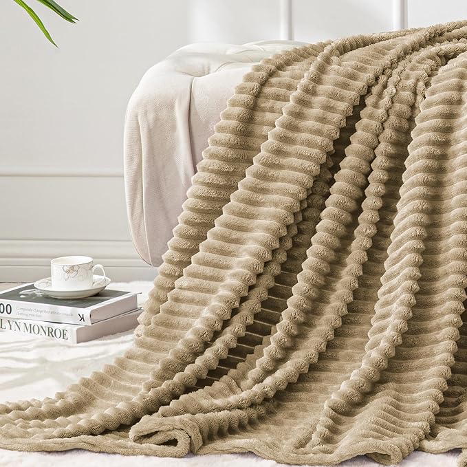 BEDELITE Fleece Throw Blanket for Couch – 3D Ribbed Jacquard Soft and Warm by BEDELITE
