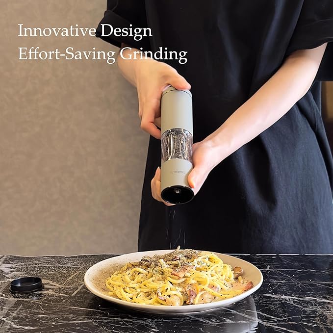 Salt and Pepper Grinder Set - Image 2