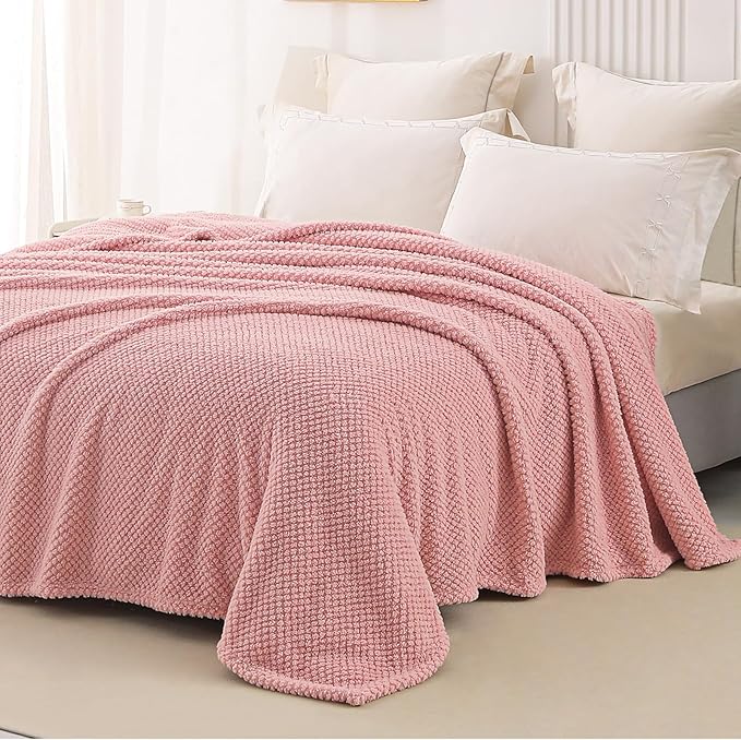 Whale Flotilla King Size Fuzzy Fleece Blanket - Image 4