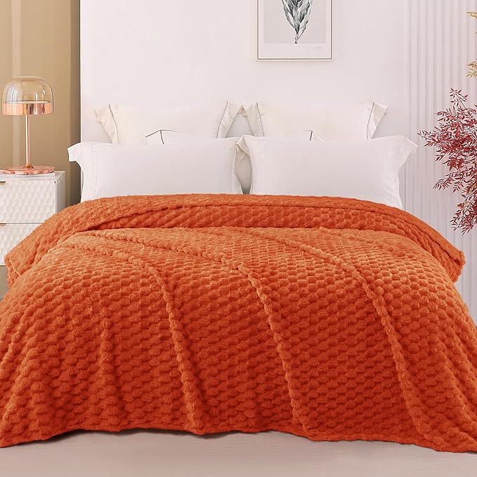 Exclusivo Mezcla Fleece California King Blanket - Image 2