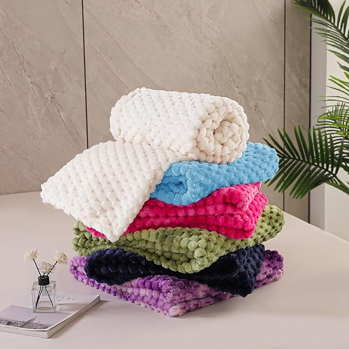 Exclusivo Mezcla Fleece Throw Blanket - Image 7