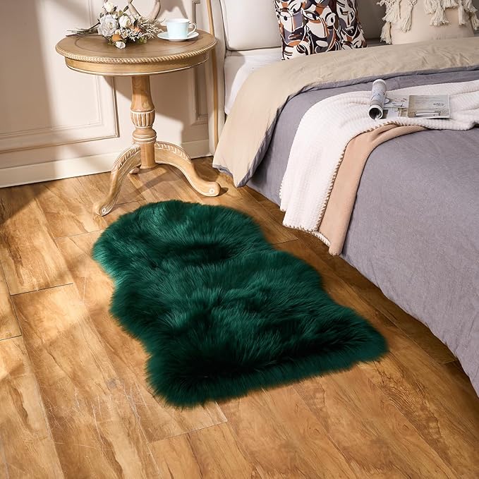 EasyJoy Ultra Soft Fluffy Shaggy Area Rug Faux Fur Rug Chair Cover Seat Pad - Image 6