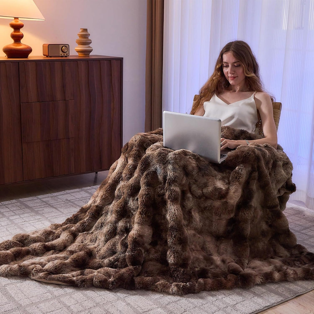 Lotus Karen Faux Fur Throw Blanket Tie-Dye Dark Coffee-Big Bubble Rabbit Fluf...
