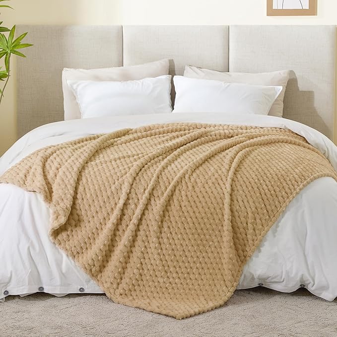 BEDELITE Fleece Blanket Twin for Bed Couch, 3D Jacquard Decorative Camel Throw - Image 3