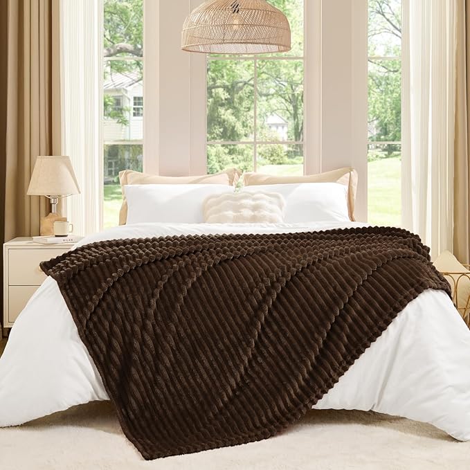 BEDELITE Fleece Blanket Twin Size – 3D Ribbed Jacquard Soft and Warm Decorative - Image 6