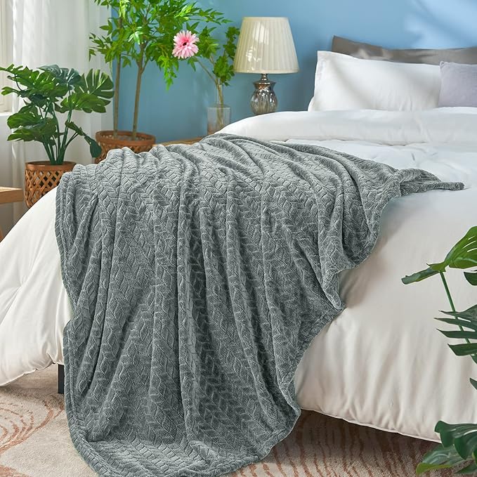inhand Grey Fleece Twin Blanket, Super Soft Flannel Cozy Blankets - Image 3