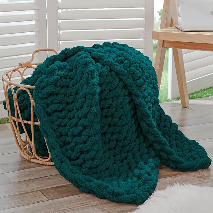 Bigacogo Chunky Knit Throw Blanket by Bigacogo