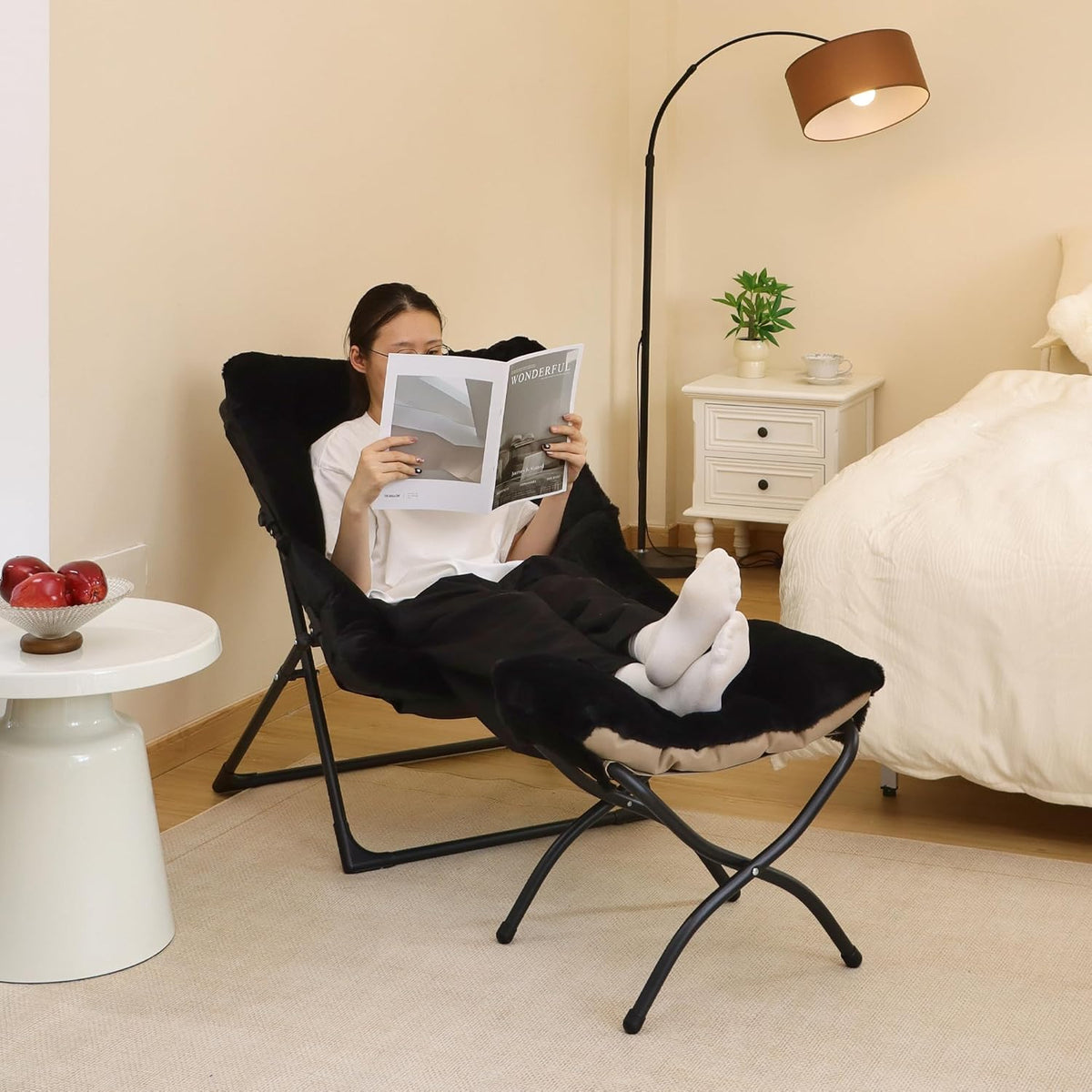 15"(H) Folding Ottoman, Foldable Footrest Stool, Portable Small Foot Stool for Couch, Collapsible Foot Rest Ottoman for Sofa, Accent Padded Ottomans for Living Room, Bedroom, Black