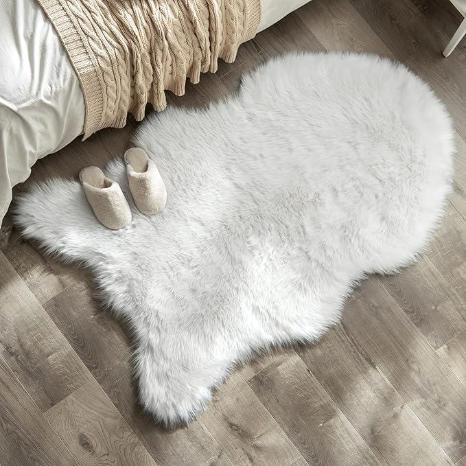 MIULEE Luxury Super Soft Fluffy Area Rug Faux Fur Plush Large Sheepskin Rug - Image 5
