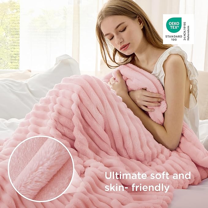 Bedsure GentleSoft Coral Pink Fleece Blanket - Image 4