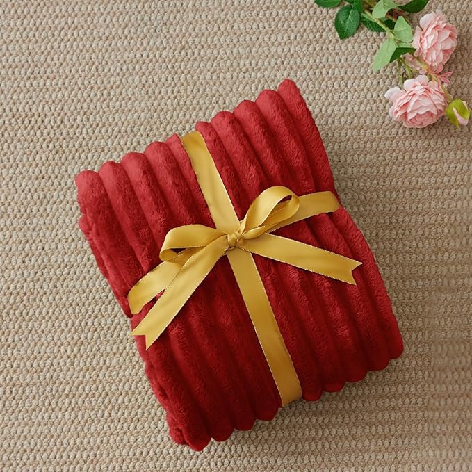 BEDELITE Twin Blanket for Couch & Bed, 300GSM Soft & Warm Fleece Blanket - Image 2