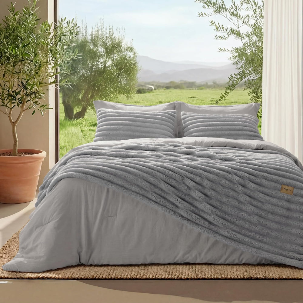 Bedsure 2-in-1 Comforter Set with Detachable Fleece Blanket, Grey Queen