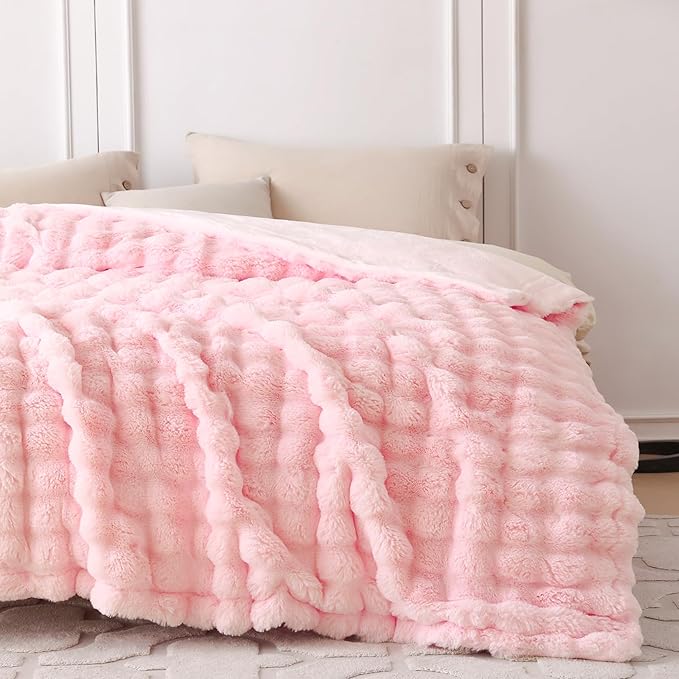 COOVA Faux Fur Throw Blanket for Couch, Cozy Soft and Fuzzy Plush Rabbit Fur - Image 4