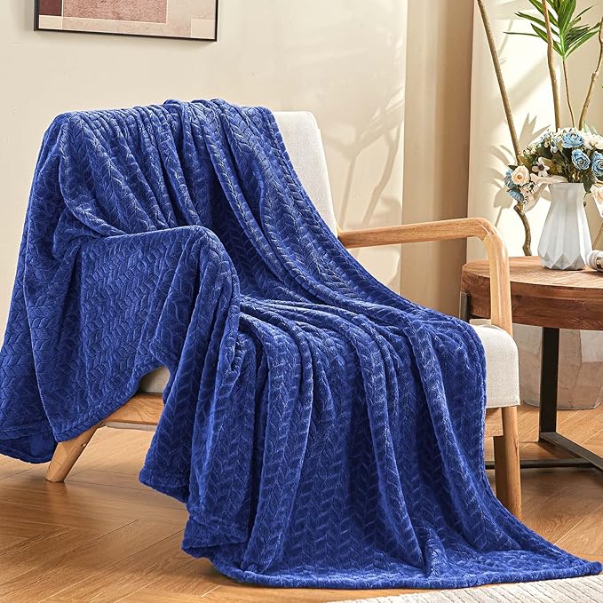 inhand Navy Fleece Queen Blanket - Image 5