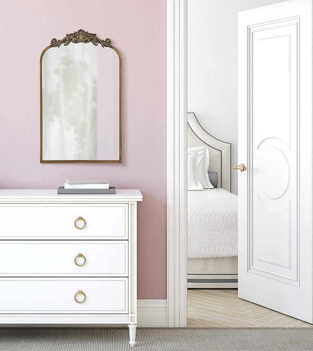 Kate and Laurel Arendahl Traditional Arch Mirror, 19 x 31 , Gold, Baroque Ins...