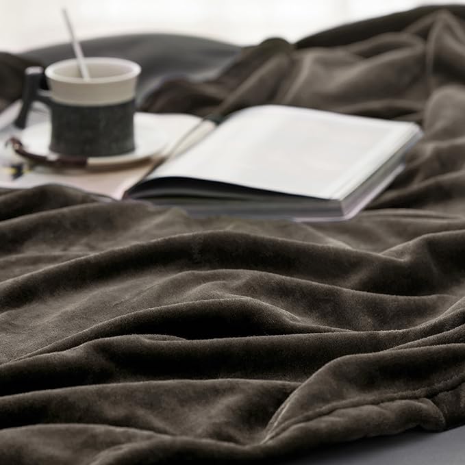 Bedsure GentleSoft Fleece Blankets Queen Size Brown - Image 4