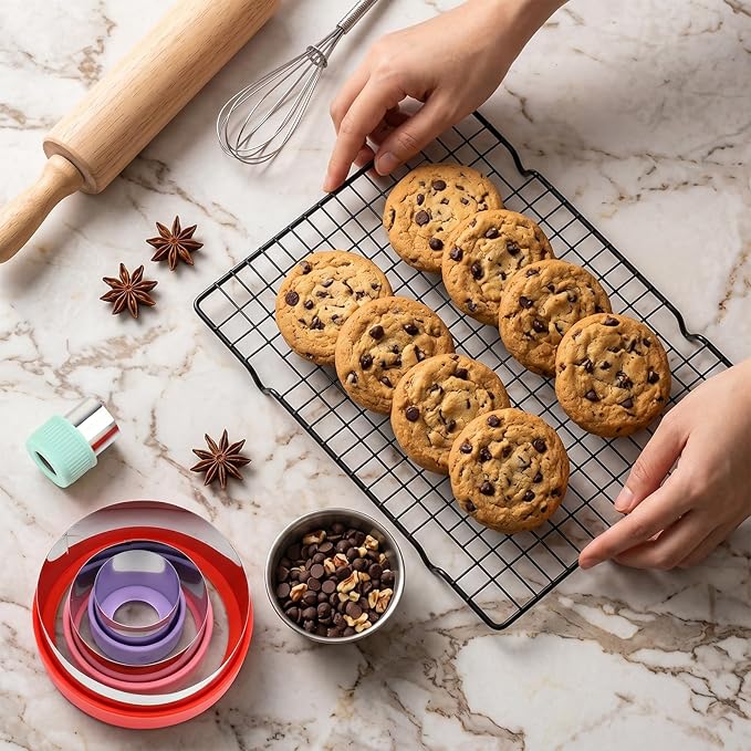 4 Pcs Round Cookie Cutter Set, Stainless Steel Circle Biscuit Cutters, 4 Sizes - Image 4