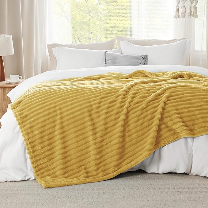 Bedsure GentleSoft Yellow Fleece Blanket - Image 2