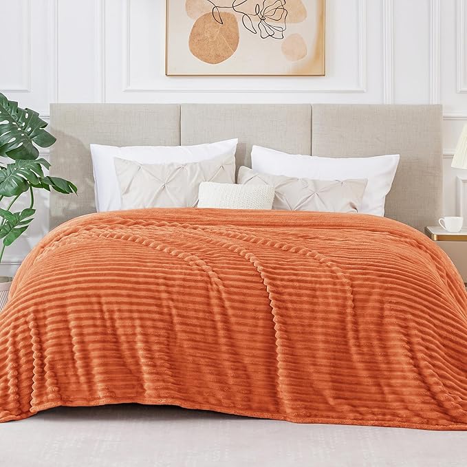 BEDELITE Fleece Blanket Queen Size, 3D Ribbed Jacquard Soft & Warm Decorative - Image 2