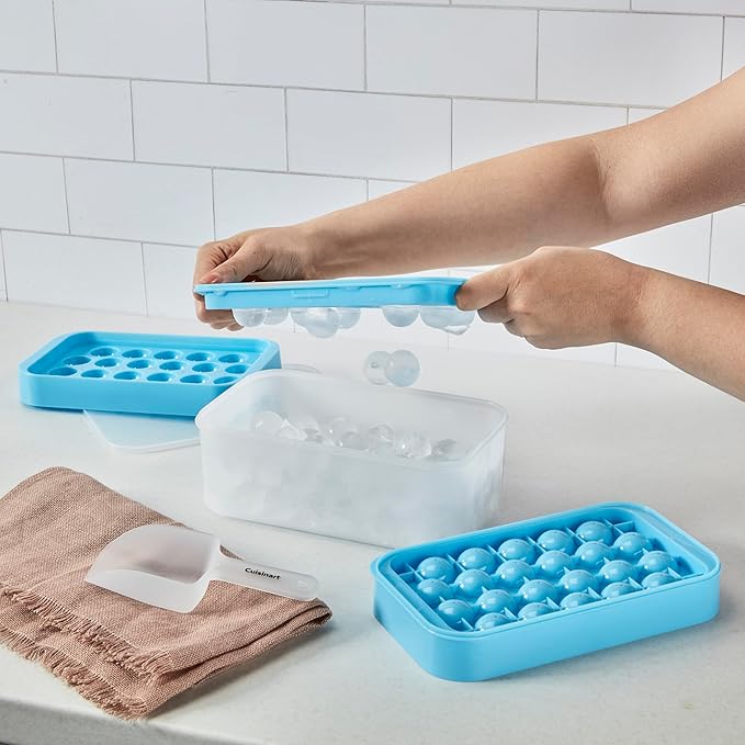 Cuisinart 5-PC Round Ice Cube Tray - Image 4