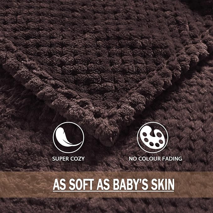 Exclusivo Mezcla Fleece Bed Blanket Twin Size, Super Soft and Warm Blankets - Image 8