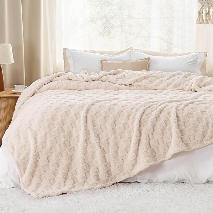 Bedsure GentleSoft King Size Blanket