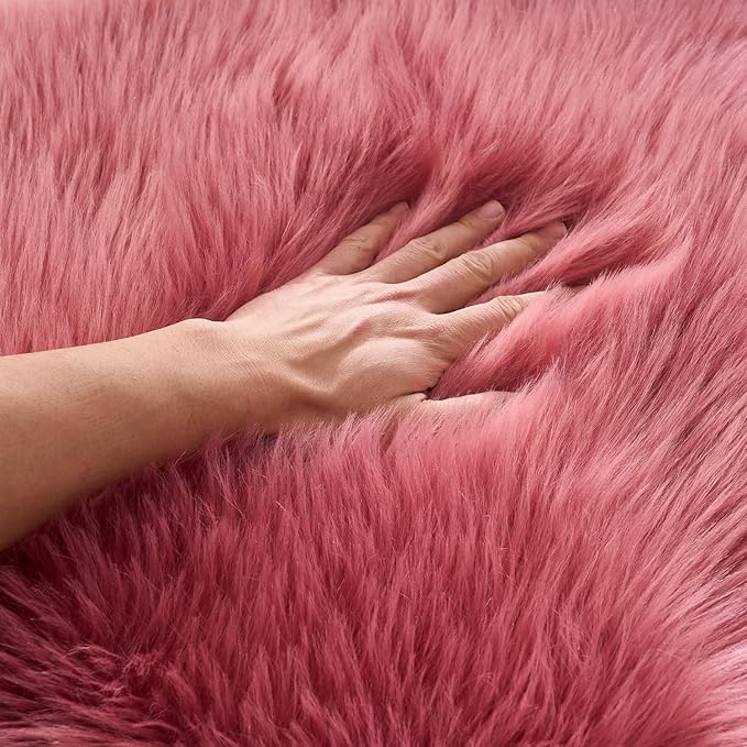 EasyJoy Ultra Soft Fluffy Shaggy Area Rug Faux Fur Rug Chair Cover Seat Pad - Image 8