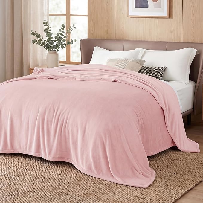 Bedsure GentleSoft Pink Fleece Blankets Queen Size - Image 2