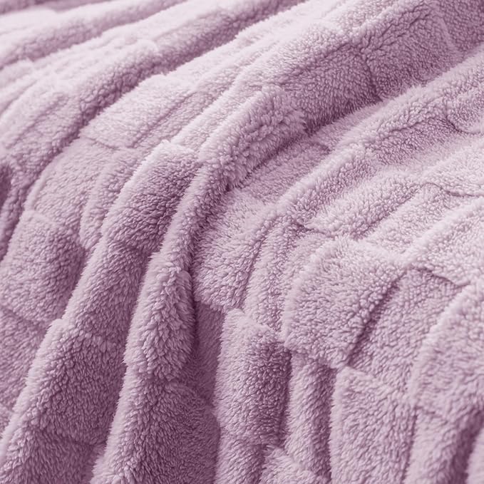 Exclusivo Mezcla Queen Size Flannel Fleece Blanket, Super Soft and Warm - Image 4
