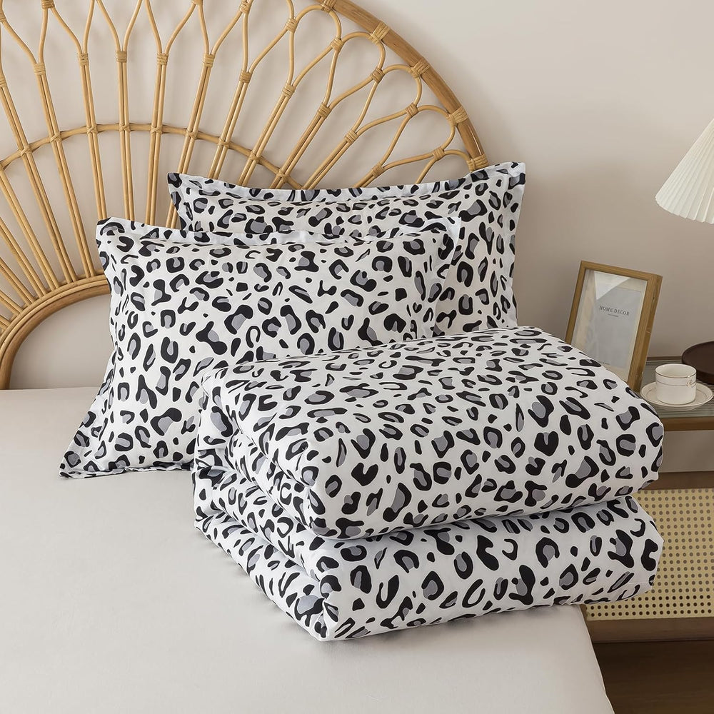 Caressma White Cheetah Comforter Set Full Size 3 Pieces Bedding