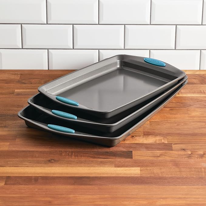 Rachael Ray Bakeware Nonstick Cookie Pan Set - Image 3