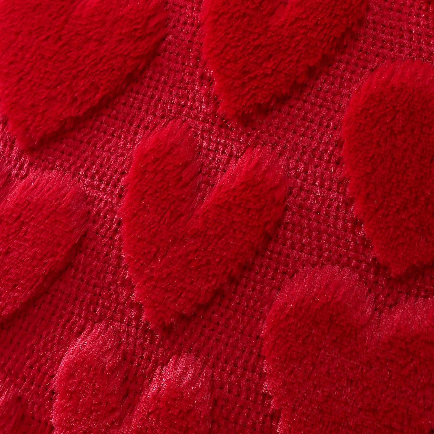 Artscope Valentines Pillow Covers 18x18 Set of 2 Decorative Love Heart Valentines Day Throw Pillow Cases Soft Plush Faux Fur Couch Cushion Case for Holiday Sofa Bed Room Home Decor-Red Heart