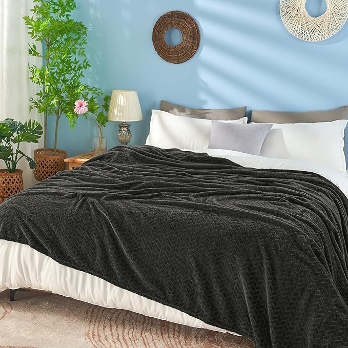 inhand Black Fleece Twin Blanket, Super Soft Flannel Cozy Blankets - Image 4