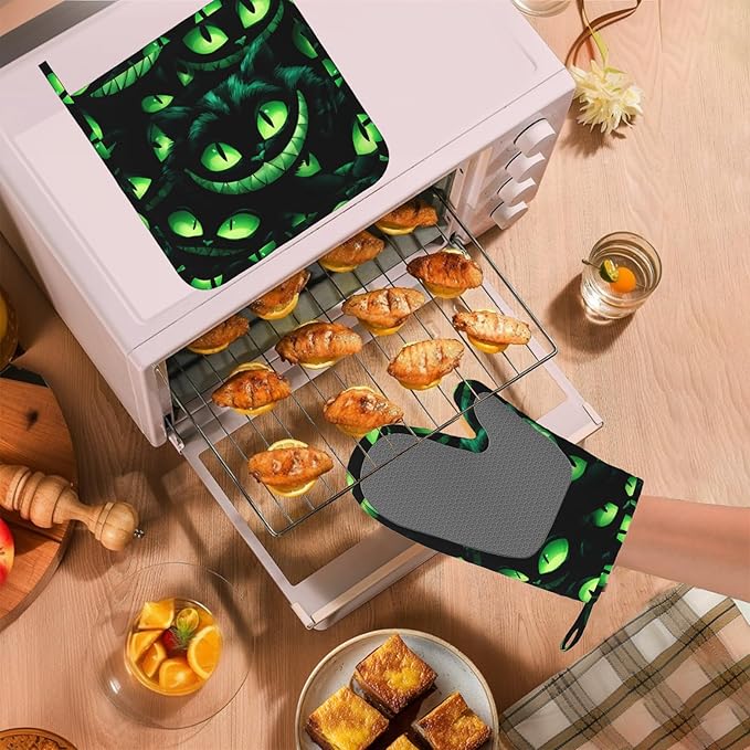 Halloween Ghost Face Heat-Resistant Oven Mitts and Pot Holder Smile Face - Image 5