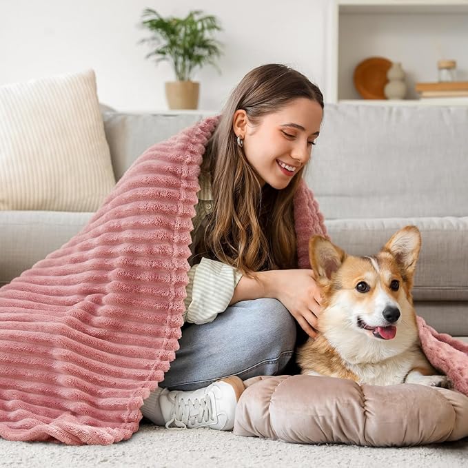 BEDELITE Fleece Throw Blanket for Couch – 3D Ribbed Jacquard Soft and Warm - Image 7