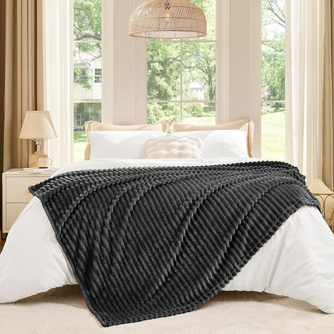 BEDELITE Fleece Blanket Twin Size – 3D Ribbed Jacquard Soft and Warm Decorative - Image 6