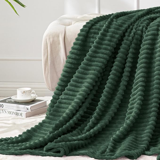BEDELITE Fleece Blanket Twin Size – 3D Ribbed Jacquard Soft and Warm Decorative - Image 7