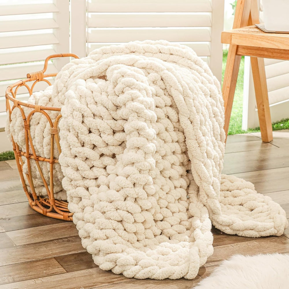Bigacogo Chunky Knit Throw Blanket for Couch, 40x60 inches, Beige