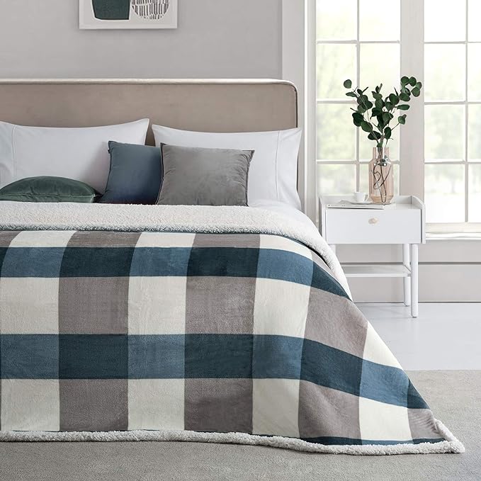 PU MEI Sherpa Throw Blanket for Couch Sofa 50“*60”-Fuzzy Soft Cozy Fleece Thick - Image 2