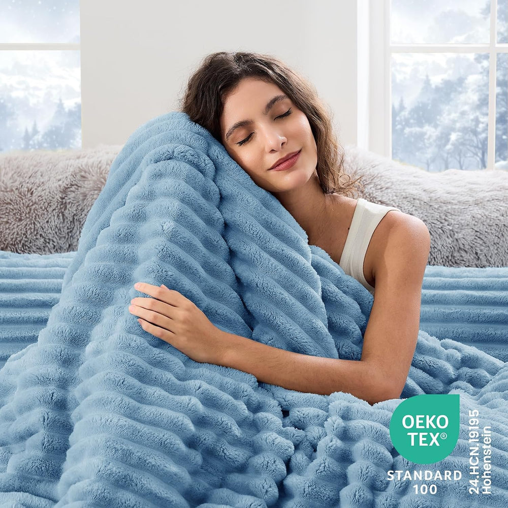 Sasttie Fluffy Queen Comforter Set, 3 PC Soft Fleece Bedding, Greyish Blue