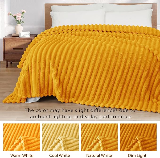 Exclusivo Mezcla Queen Size Flannel Fleece Blanket, Super Soft Striped Jacquard - Image 3