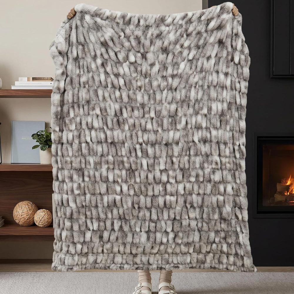 Faux Fur Throw Blanket Double Sided Stretch Ruched Faux Fur Gray Throw Blanke...