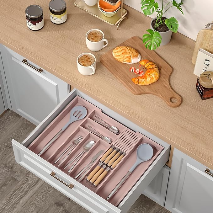 TIOPGHAD Bamboo-Silverware-Drawer-Organizer-Kitchen, Expandable Utensil Holder