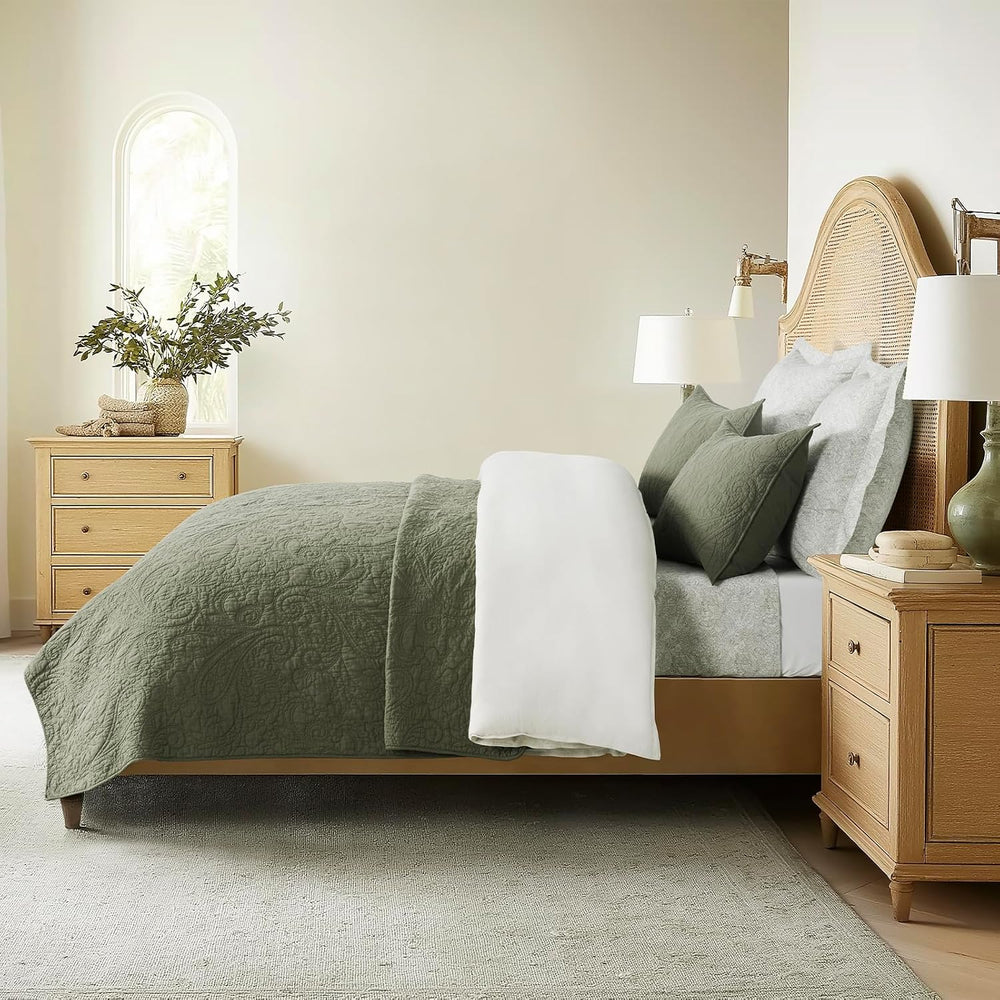 EVERGRACEHOME 100% Cotton Paisley Quilt Set, King Size, Olive Green